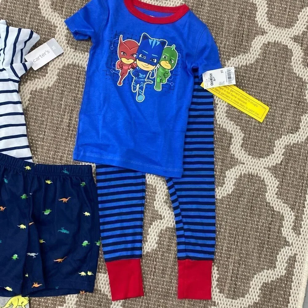 Carter’s baby boy pajama size 3T